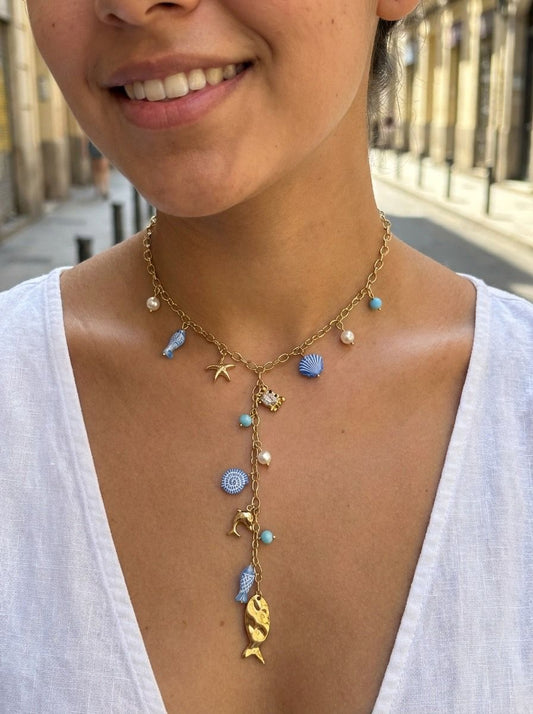 Collier doré en Y charms marins bleus et pendentif poisson