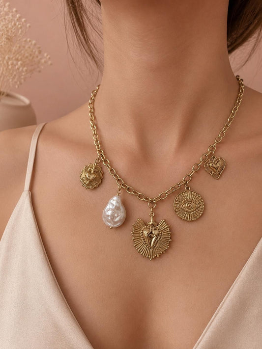 Collier doré médaillons