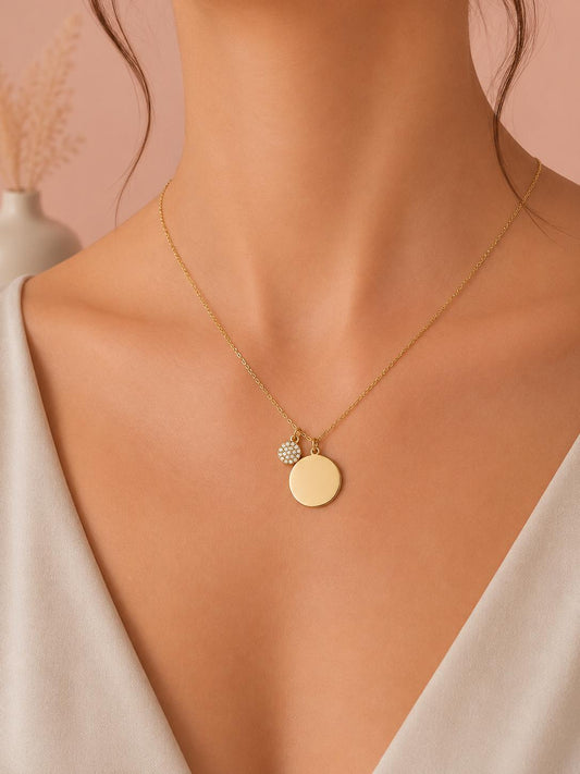 Collier médaillon rond à graver et pastille sertie