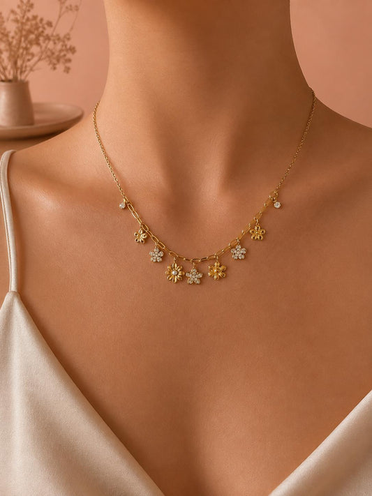 Collier fleurs mixtes serties et lisses