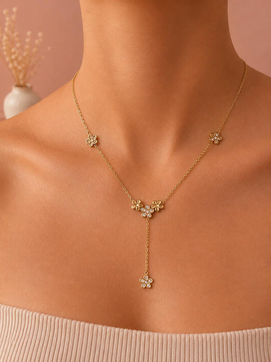 Collier fleurs serties