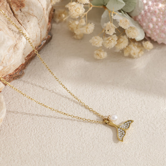 Collier queue de sirène sertie