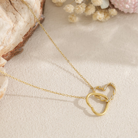Collier double cœurs entrelacés