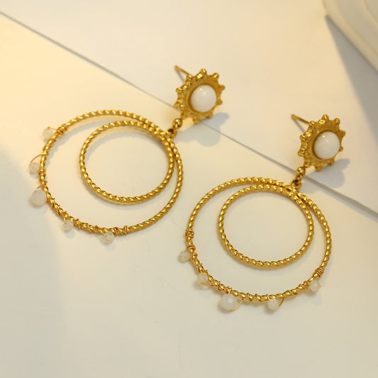 Boucles d'oreilles Dorées Double Cercle Soleil Pierres Blanches
