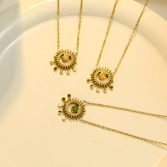 Collier Dorée Soleil avec Pierre Rose