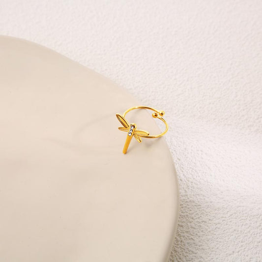 Bague Dorée Ajustable Libellule Cristalline Avec Strass