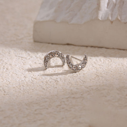 Clous d'Oreilles Argentés Demi Lune Strassé