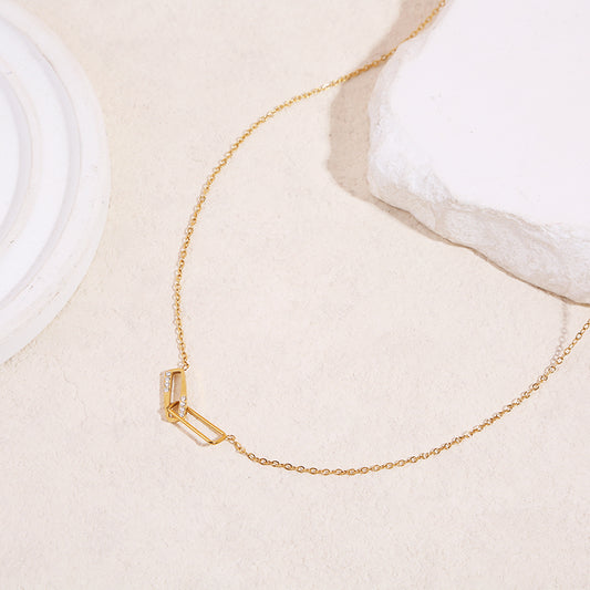 Collier chaîne fine dorée avec 2 pendentifs rectangle ajouré fine et épaisse avec strass