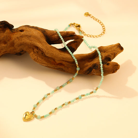 Collier ras du cou en pierres naturelles bleues (amazonite) avec pendentif cœur
