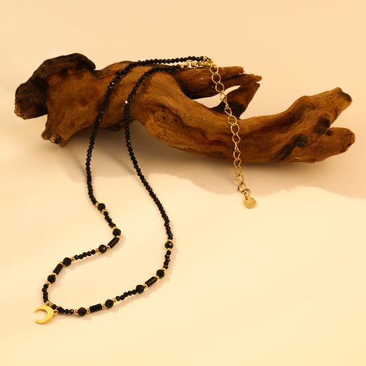 Collier en pierres naturelles noires (hématite) avec pendentif lune