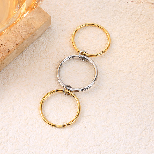 Bague fine triple anneaux bicolore doré argenté finition effet miroir