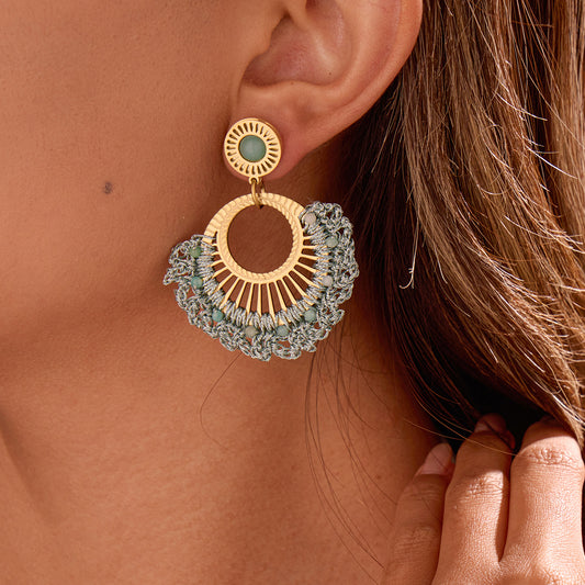 Boucles d'oreilles Pendantes Dorées Éventail Tissé et Pierre Turquoise