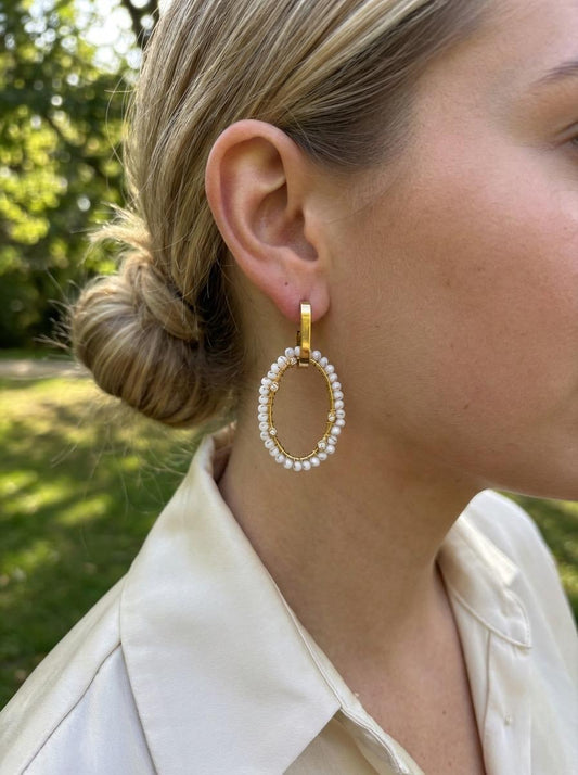 Boucles d'oreilles Créoles Dorées Ovale Tissé de Pierres et Strass