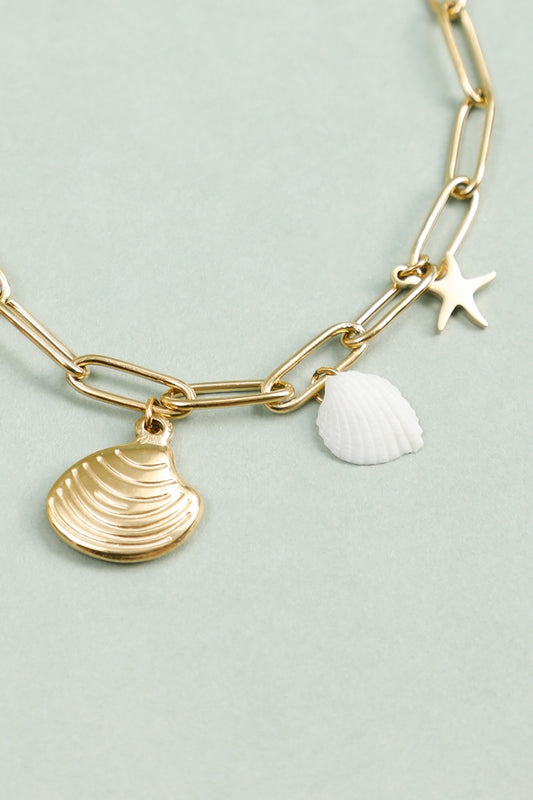 Bracelet Chaîne Maillon Doré Avec Pendentifs Coquillages