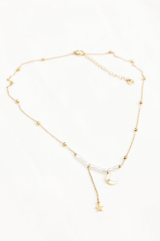 Collier en Y Doré Perles Blanches et Pendentifs Lune et Etoile