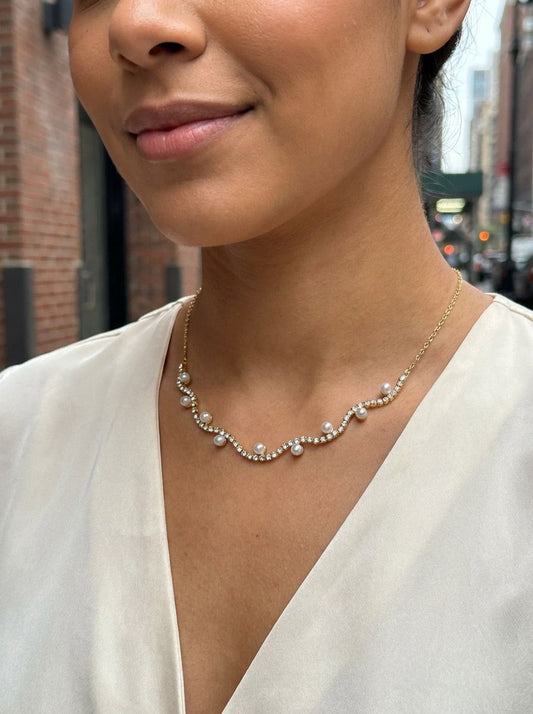 Collier Chaîne Dorée Avec Perles Blanches et Strass