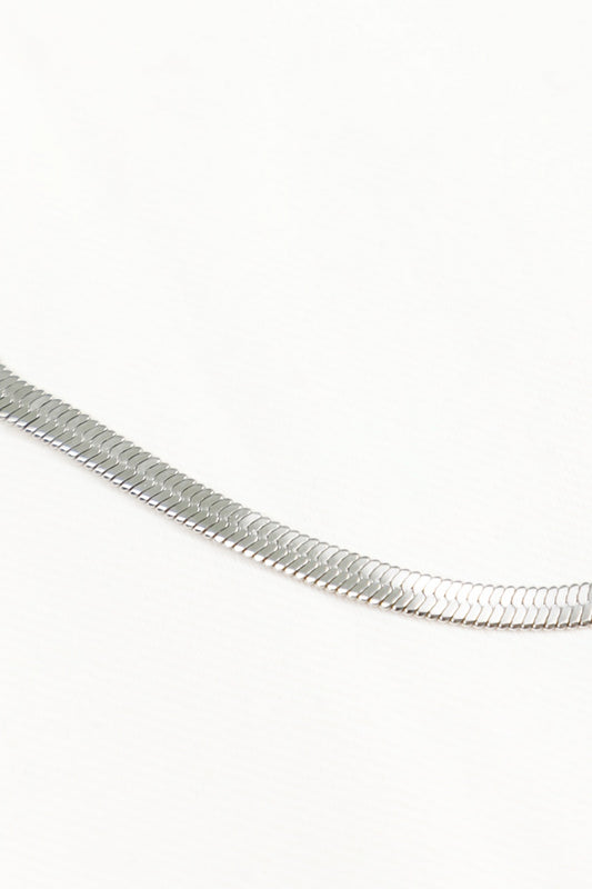 Collier Argenté En Maille Serpent