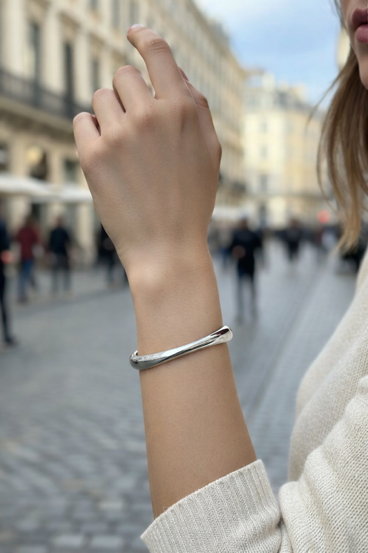 Bracelet jonc doré forme arrondi