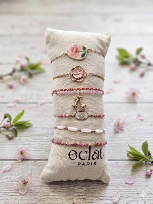 Lot de 6 bracelets dorés nuances de rose sur coussin