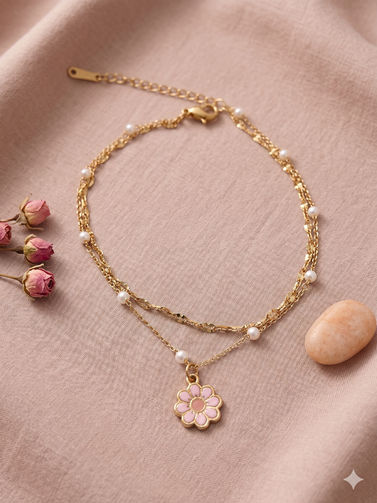 Chaîne de cheville dorée à fleur rose et perles