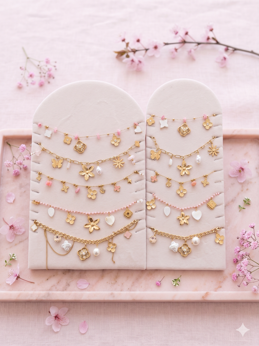 Lot de 5 bijoux à pendentifs floraux thème rose