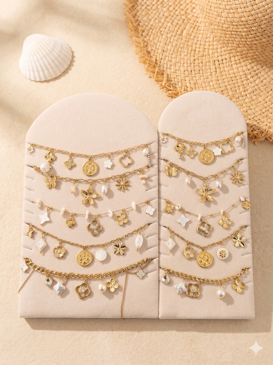 Lot de 5 bijoux à pendentifs floraux thème blanc