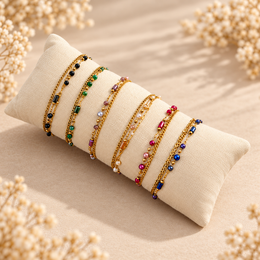 Lot de 6 bracelets triples chaînes avec cristaux colorés