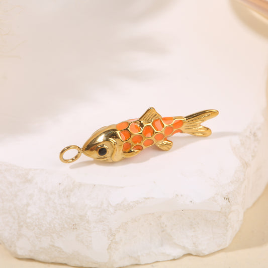Lot de 3 pendentifs dorés carpe koi orange