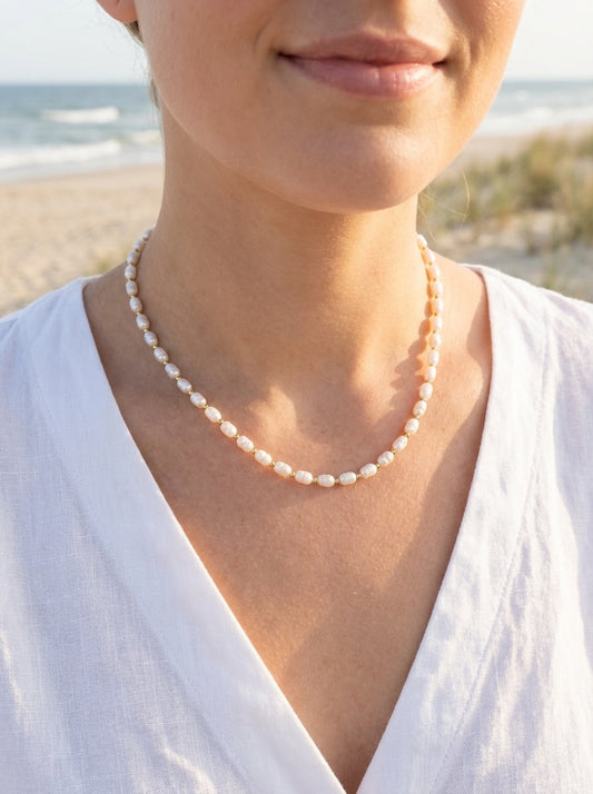 Collier chaîne perles synthétiques