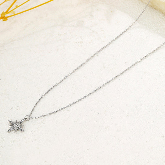 Collier Chaîne Fine Argentée Avec Pendentif Étoile Strassée - Eclat Paris