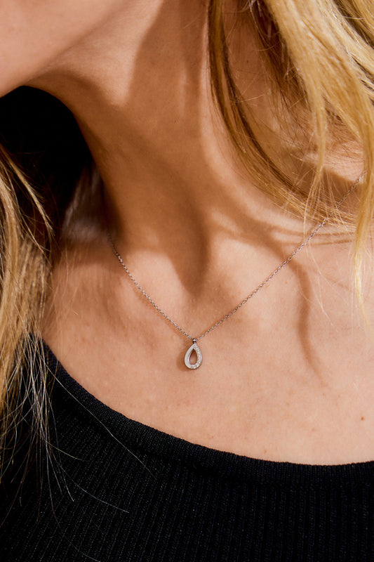 Collier Pendentif Anneau Goutte Incrusté de Strass
