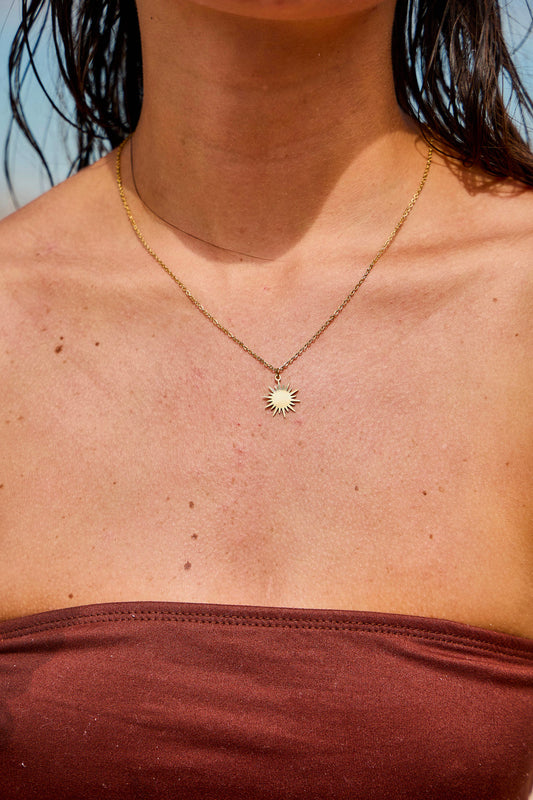 Collier Chaîne Fine Soleil Découpé