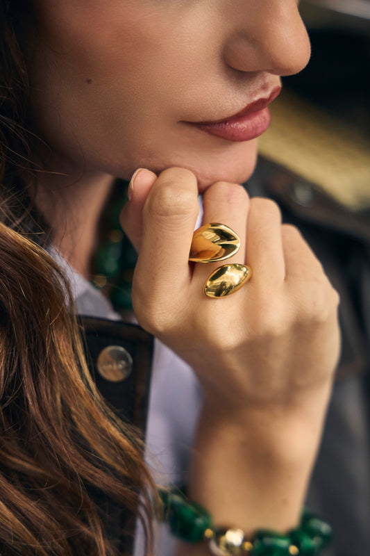 Bague dorée calin épais par devant