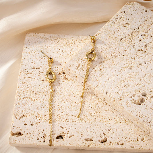 Boucle d'oreilles chaîne fine