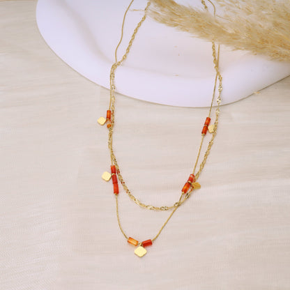 Double chain necklace with red stones
