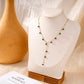 Collier pierres vertes en Y