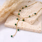 Collier pierres vertes en Y