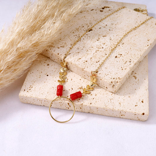 Collier doré feuillet et pierres de couleur