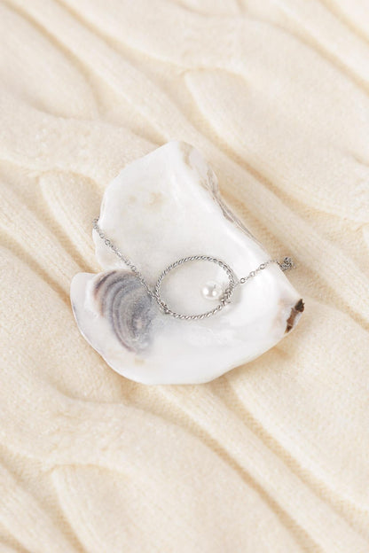 Bracelet cercle avec perle blanche