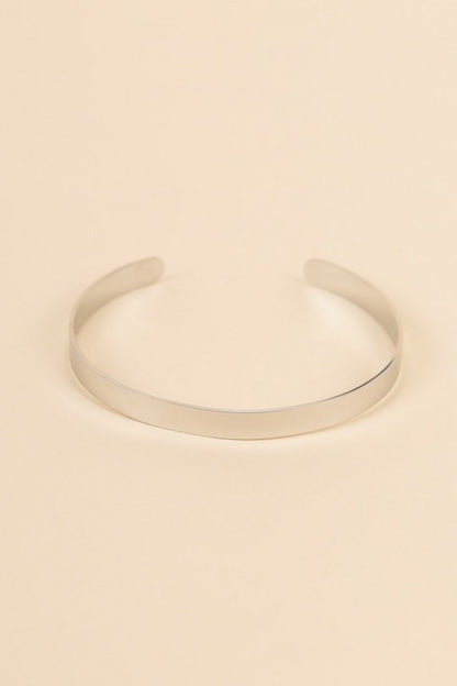 Smooth bangle bracelet
