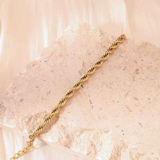 Bracelet doré ondulé