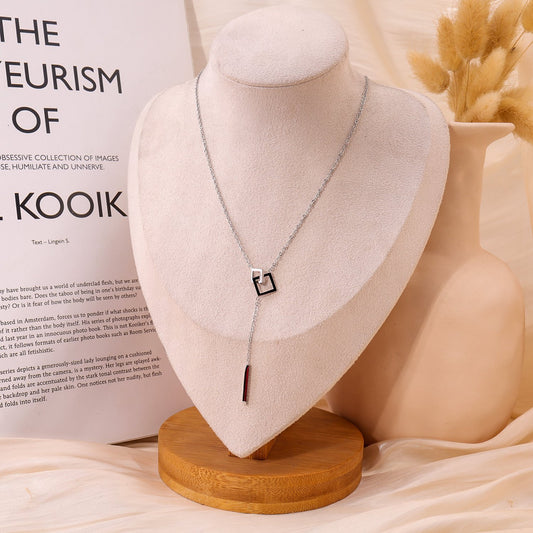 Collier carré en Y argenté